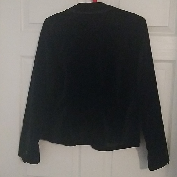 Lane Bryant Velvet Soft Cute Jacket, Like NEW - Picture 3 of 3